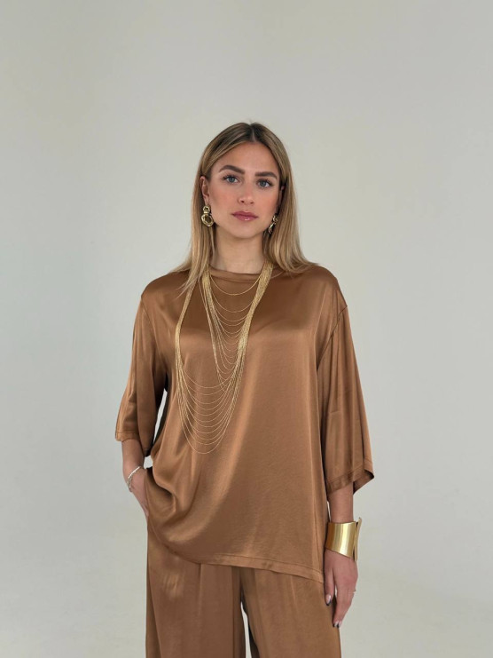 Oversized T-shirt in Flowing Fabric
