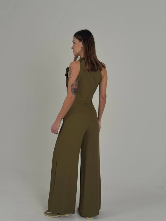 Wide-leg tailored trousers