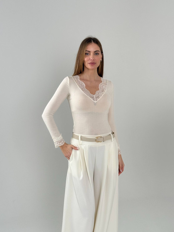 Cashmere blend lace top