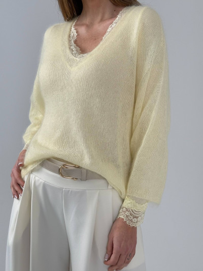 Pullover morbido con scollo a V