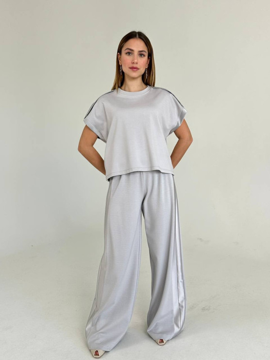 Wide-leg coordinated trousers