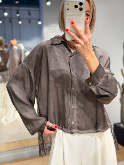 Camicia satin con inserto in pizzo