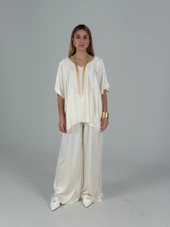 Pantaloni dritti
