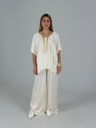 Pantaloni dritti