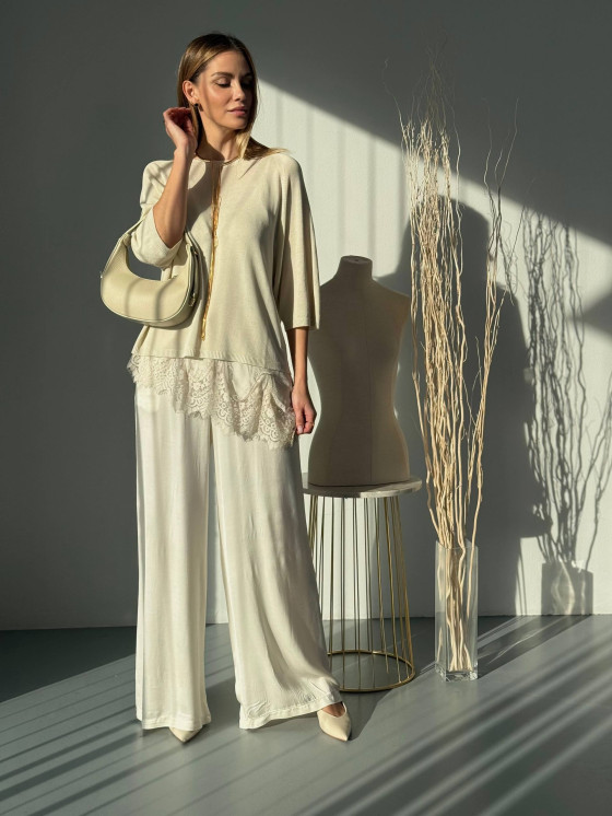 Minimal soft pullover