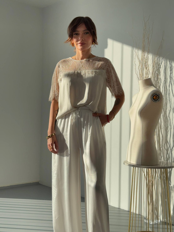 Lace viscose blouse