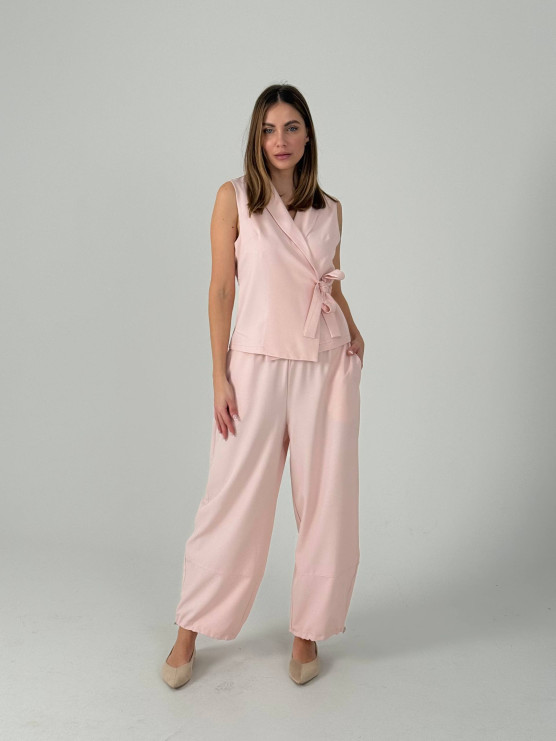 Gilet incrociato con cintura