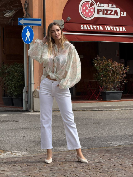Straight cropped jeans