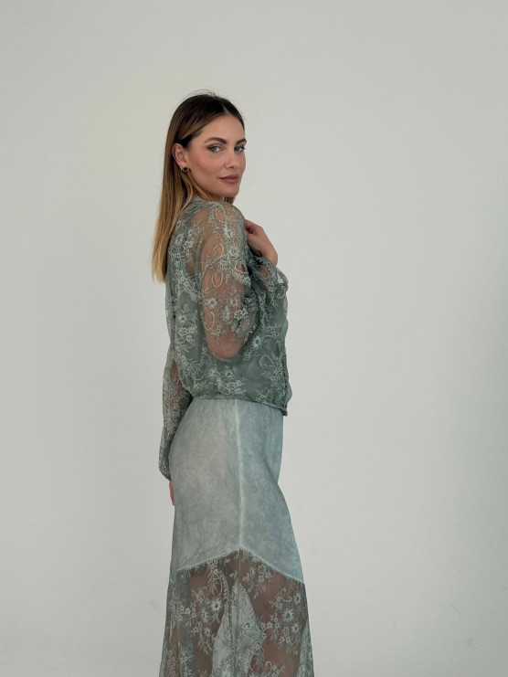 Cardigan in pizzo leggero