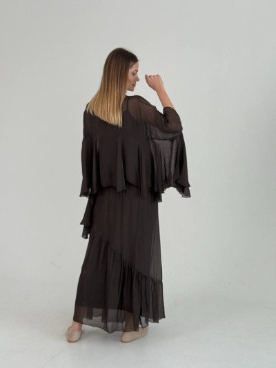 Flowing silk blend skirt with ruffle