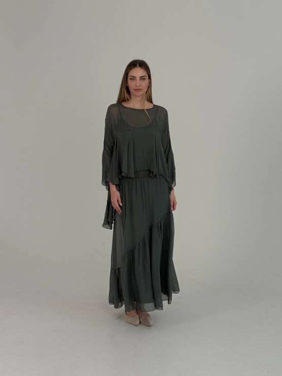 Flowing silk blend skirt with ruffle