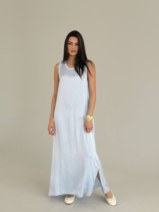 Sleeveless dress with side slits