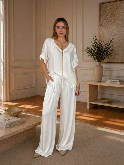 Pantaloni dritti