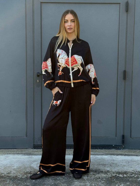 bomber e pantaloni in seta