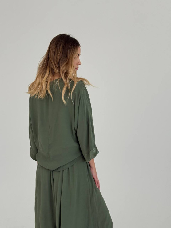 Cardigan in viscosa con nodo