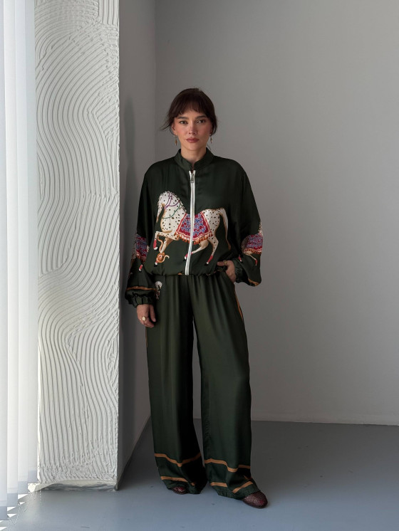 bomber e pantaloni in seta