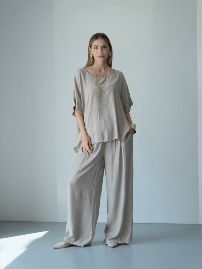 Set blusa oversize e pantaloni palazzo in viscosa