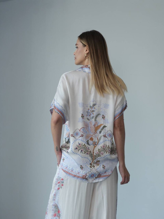 Set blusa e pantaloni in seta
