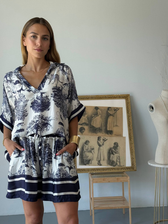 Silk Blend Set – Oversized Blouse &...