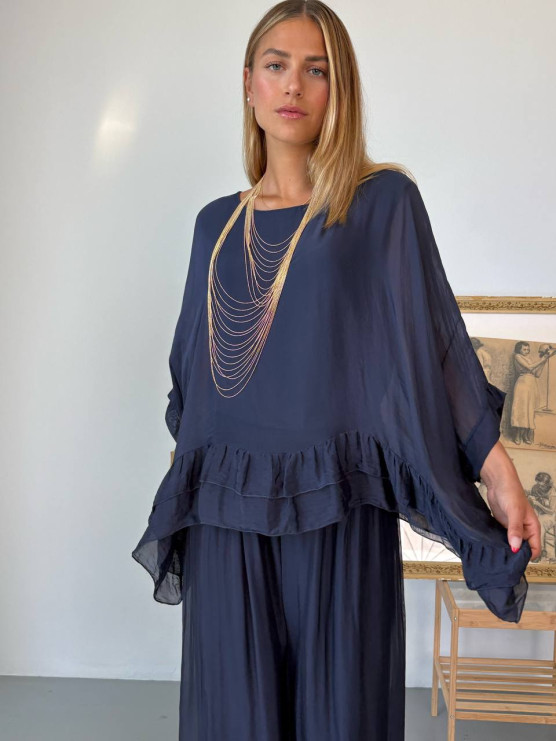Flowing silk blend blouse