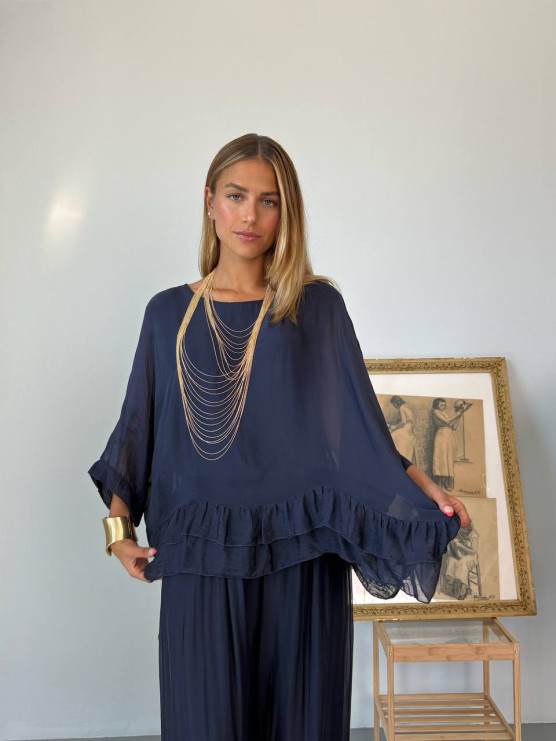 Flowing silk blend blouse
