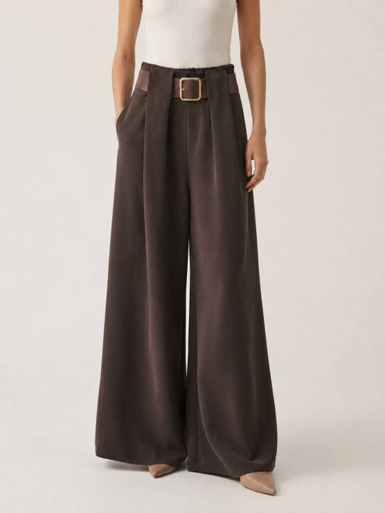 Pantaloni palazzo con cintura