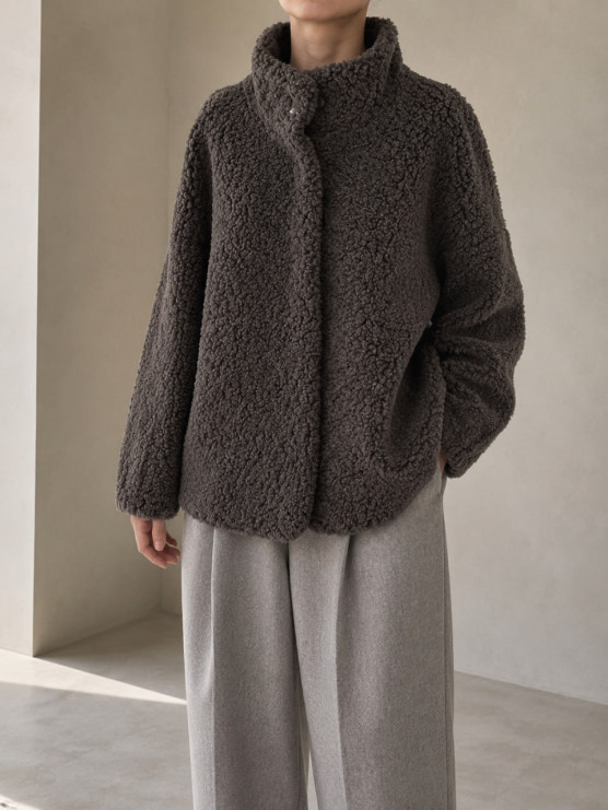 Teddy jacket with high collar