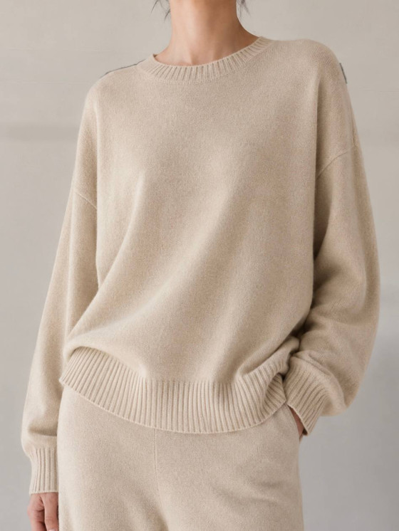 Oversized crew-neck pullover