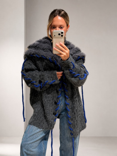 Cardigan oversize con collo effetto pelliccia