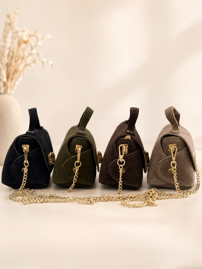 Borsa mini effetto scamosciato con tracolla a catena