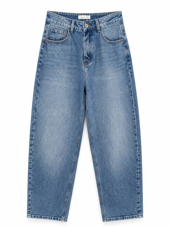 Barrel fit jeans