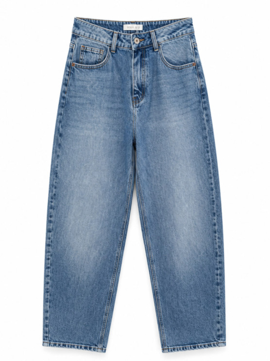 Barrel fit jeans