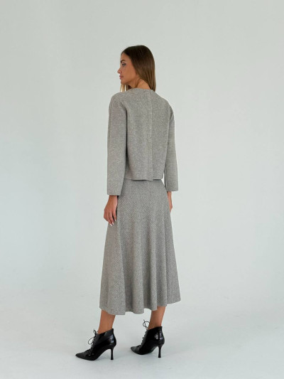 Cardigan girocollo con bottoni