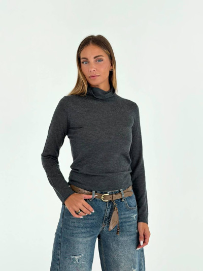 Maglia dolcevita a maniche lunghe
