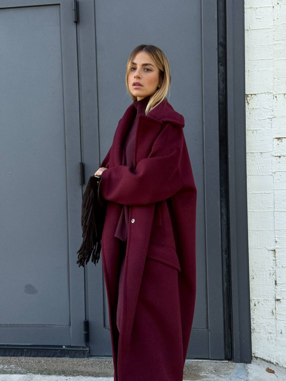 Cappotto oversize con rever classico