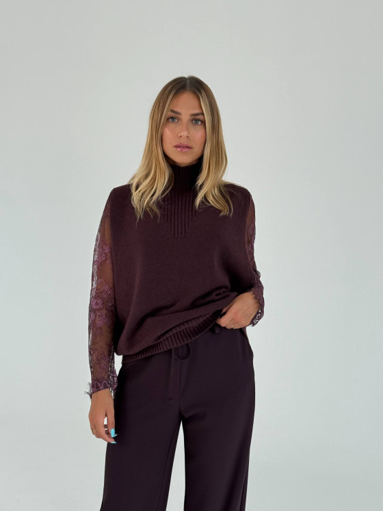 Gilet oversize con collo alto
