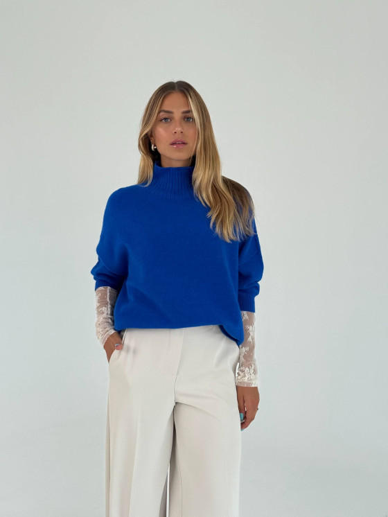 Oversized high-neck pullover
