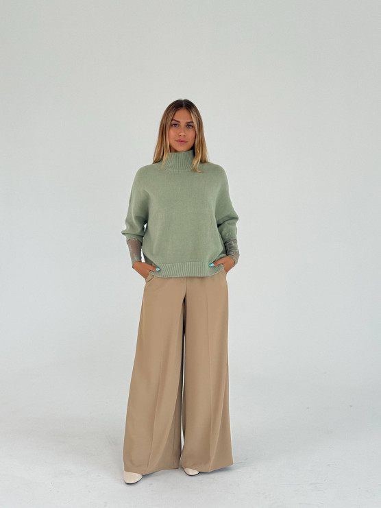 Pantaloni palazzo a gamba ampia