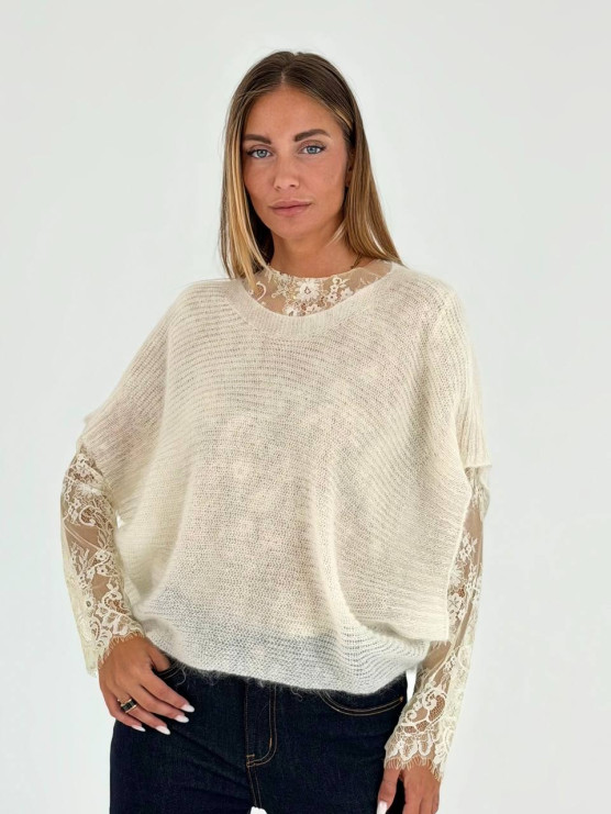 Pullover oversize in maglia soffice