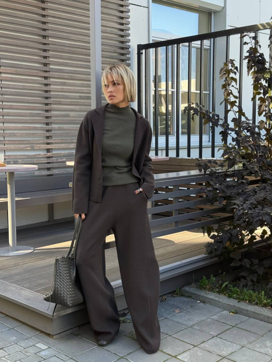 Pantaloni palazzo in maglia