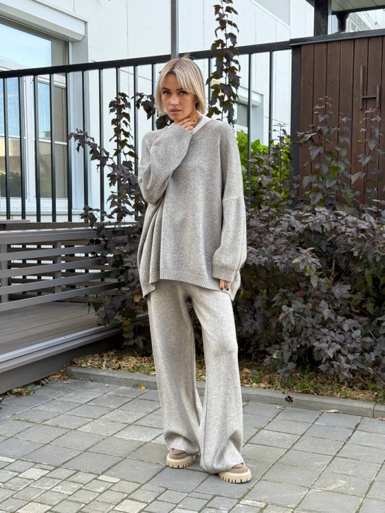 Pantaloni in maglia a gamba ampia