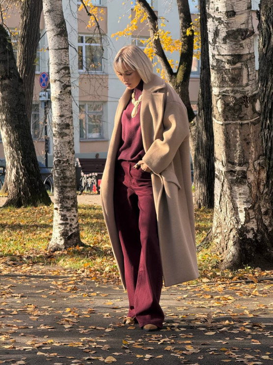 Cappotto oversize con rever classico