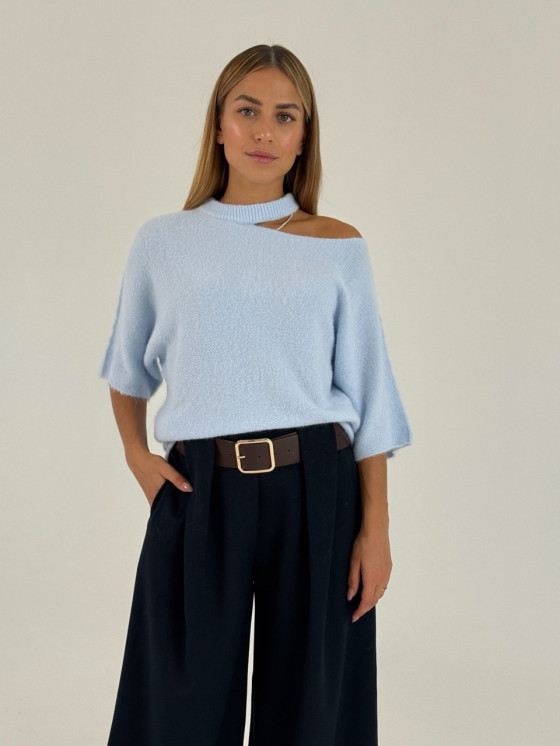 Knit pullover with cut-out neckline