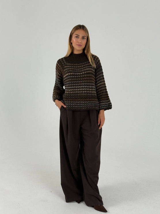 Pullover collo alto con maniche a...