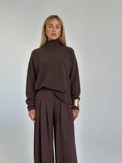 Pullover oversize collo alto a maniche lunghe