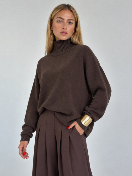 Pullover oversize collo alto a maniche lunghe