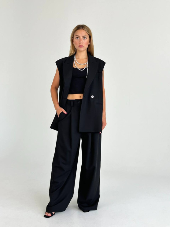 Pantalonii drepți