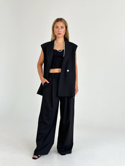 Pantalonii drepți